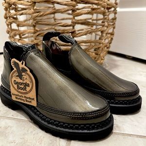 Georgia Boot women’s size 6M- gold shimmer olive green